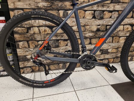 Cube Attention 29er maat 21&rdquo;