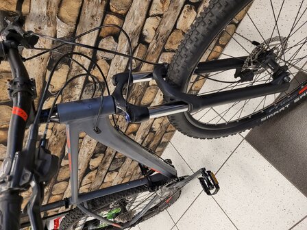 Cube Attention 29er maat 21&rdquo;